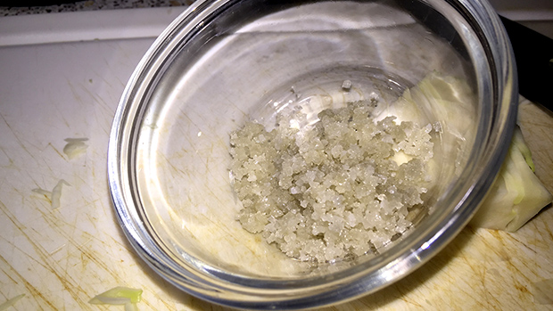 добавьте соль чтобы более квашеная получилась